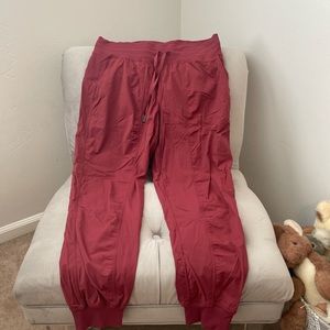 Lululemon Dance Studio Mid-Rise Jogger Size 12